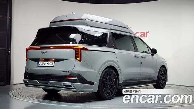 Kia Carnival 2024 — Şəkil 2/20