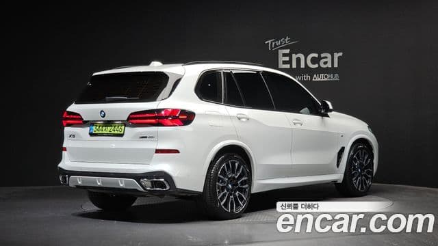BMW X5 2025 — Фото 2/20