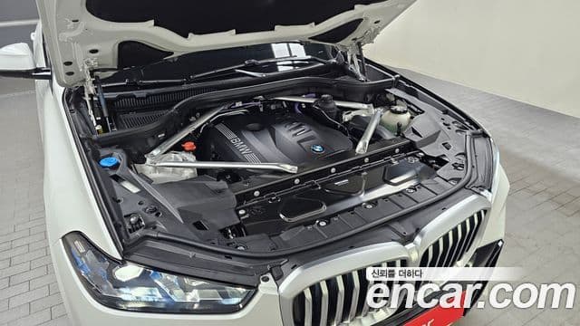 BMW X5 2025 — Фото 6/20