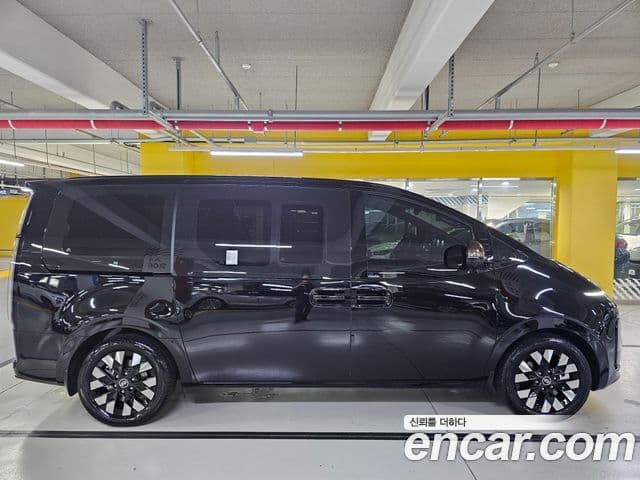 Hyundai Staria 2025 — Şəkil 3/20