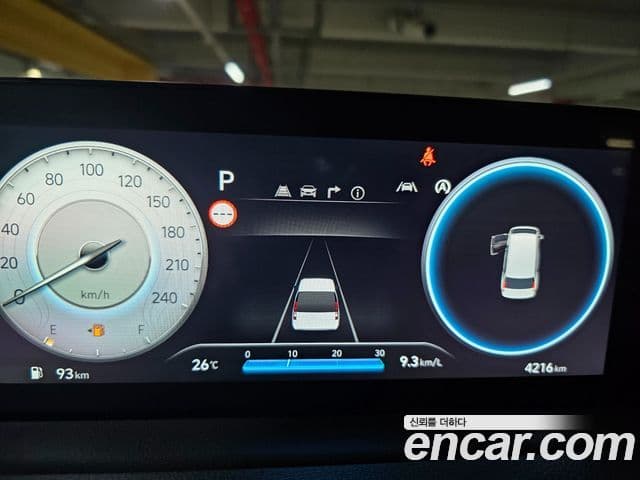 Hyundai Staria 2025 — Şəkil 19/20