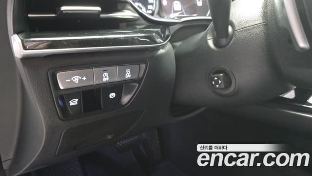 Genesis Electrified G80 2022 — Şəkil 14/20