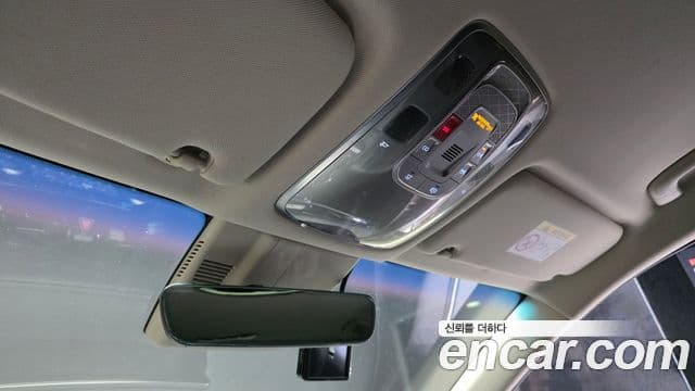 Genesis Electrified G80 2022 — Şəkil 19/20
