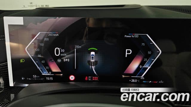 BMW X7 2025 — ფოტო 8/20