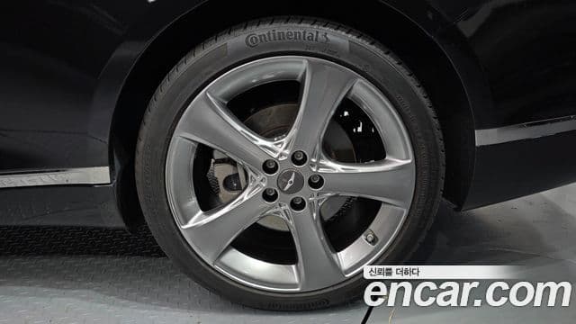 Genesis G80 2021 — Photo 2/34