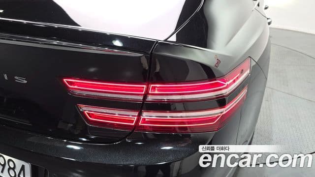 Genesis G80 2021 — Photo 19/34