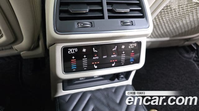 Audi A7 2022 — ფოტო 3/32