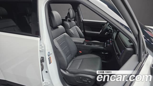 Hyundai Santa Fe 2024 — Photo 3/45