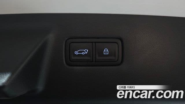 Hyundai Santa Fe 2024 — Photo 24/45