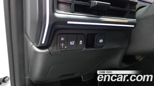 Hyundai Santa Fe 2024 — Photo 8/45