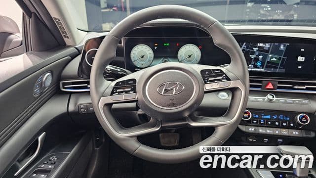 Hyundai Avante 2020 — ფოტო 13/20
