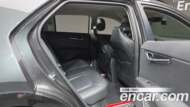 Kia Niro 2022 — Şəkil 19/20