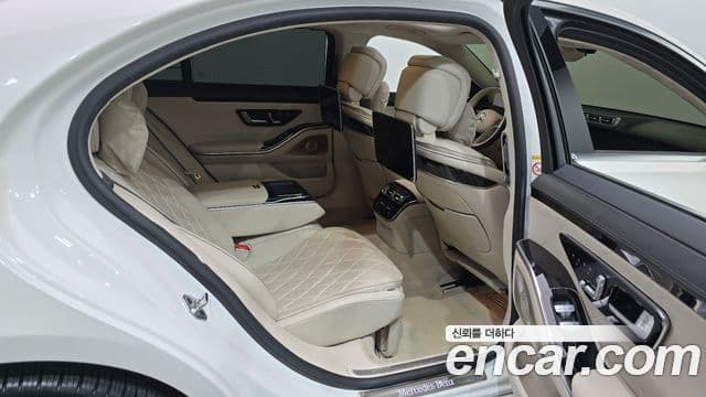 Mercedes-Benz S-Class 2021 — ფოტო 11/20