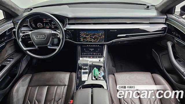 Audi A8 2021 — Şəkil 7/20