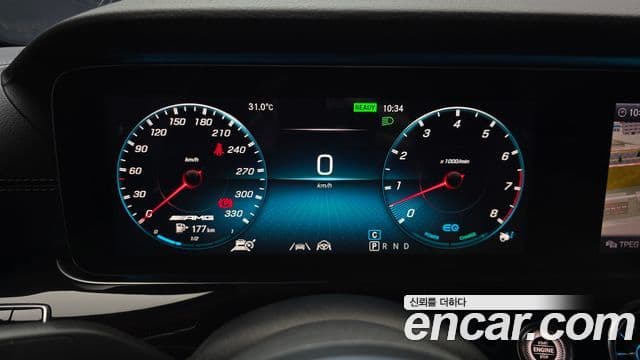 Mercedes-Benz AMG GT 2020 — Şəkil 8/20