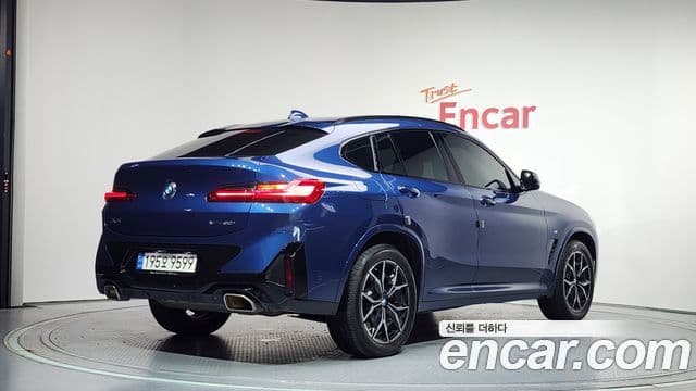 BMW X4 2022 — ფოტო 2/20