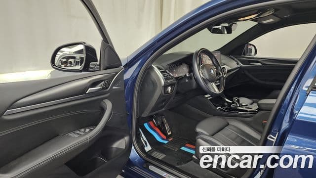 BMW X4 2022 — Şəkil 10/20