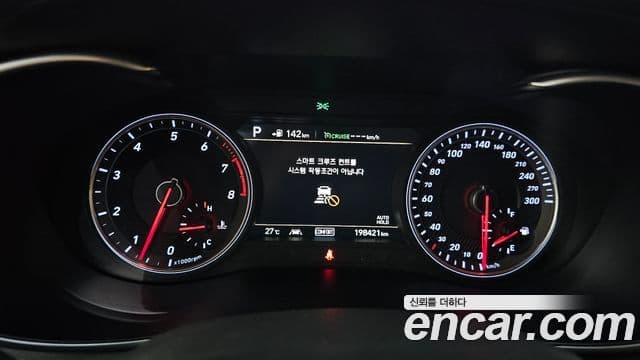 Genesis G70 2018 — ფოტო 8/20
