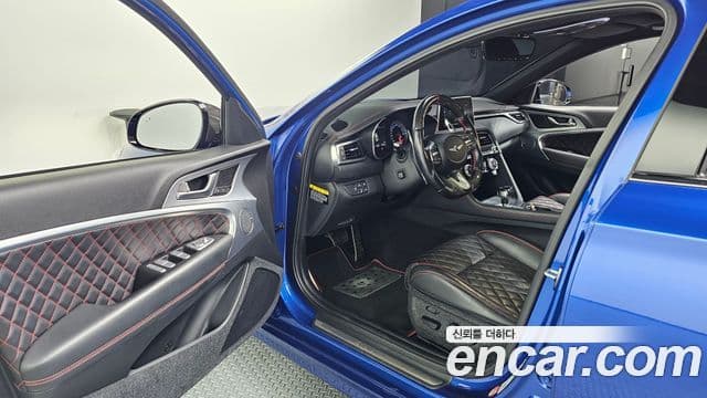 Genesis G70 2018 — ფოტო 10/20