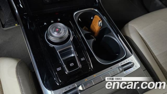 Kia Carnival 2021 — Şəkil 9/20