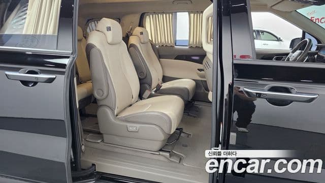 Kia Carnival 2021 — Şəkil 11/20