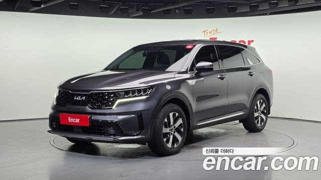 Kia Sorento 2022 — Фото 1/20