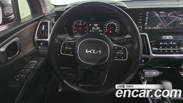 Kia Sorento 2022 — Фото 13/20