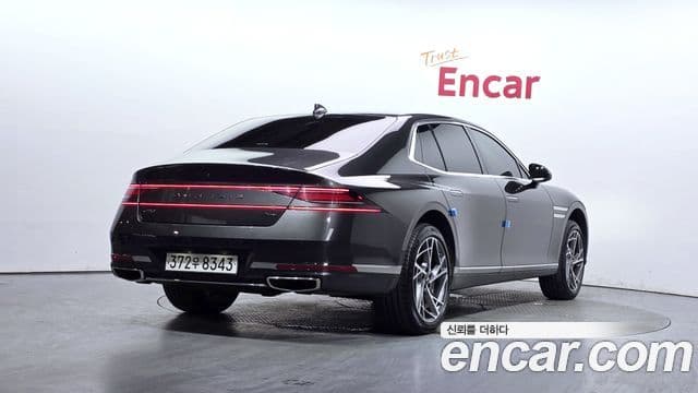 Genesis G90 2022 — ფოტო 2/20