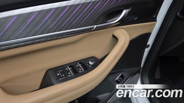 Renault Samsung Grand Koleos 2024 — Фото 19/20
