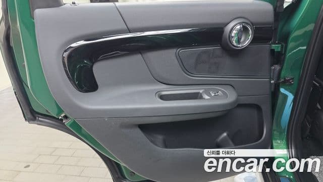 Mini Cooper Countryman 2023 — Photo 13/32