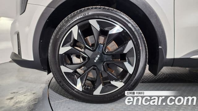 Kia Sorento 2024 — Şəkil 5/20