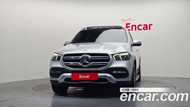 Mercedes-Benz GLE-Class 2020 — Şəkil 3/20