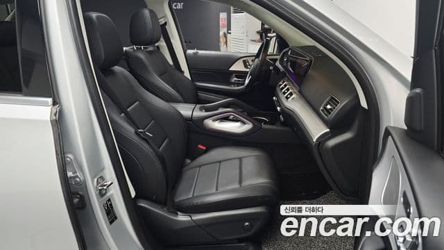 Mercedes-Benz GLE-Class 2020 — Şəkil 12/20