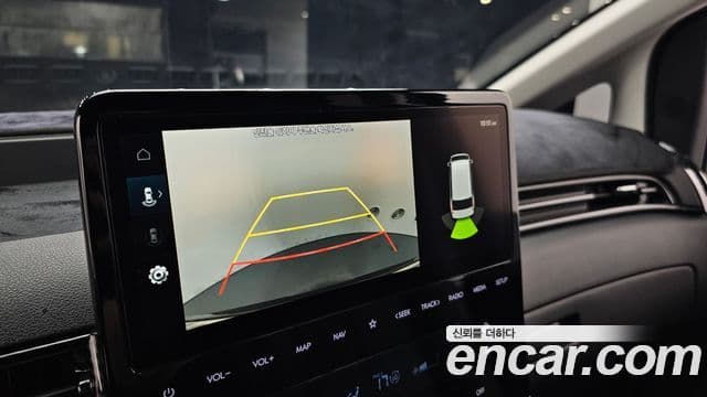 Hyundai Staria 2023 — Şəkil 15/20