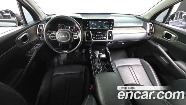 Kia Sorento 2023 — Şəkil 7/20