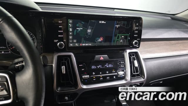 Kia Sorento 2023 — Şəkil 14/20