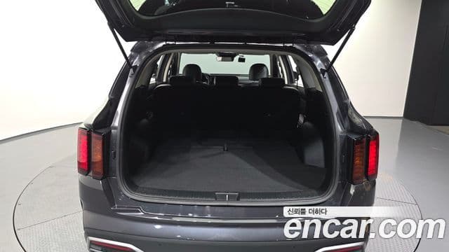 Kia Sorento 2023 — Şəkil 20/20