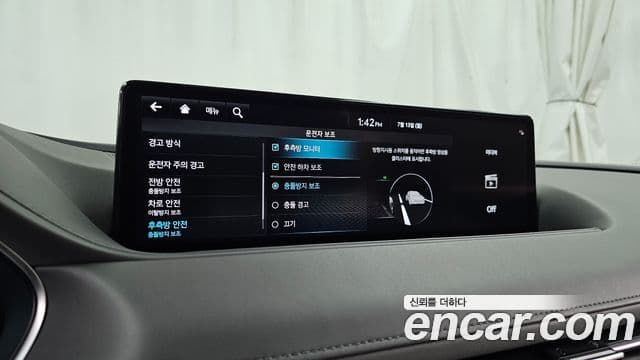 Genesis Electrified G80 2022 — ფოტო 16/20