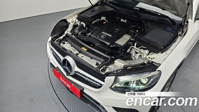Mercedes-Benz GLC-Class 2019 — Фото 6/20
