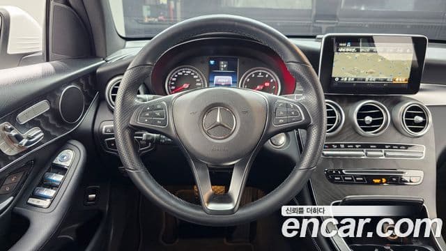 Mercedes-Benz GLC-Class 2019 — Фото 13/20