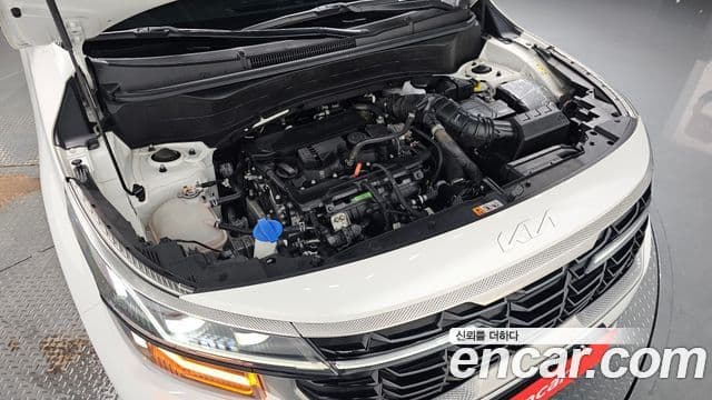 Kia Seltos 2024 — Şəkil 6/20