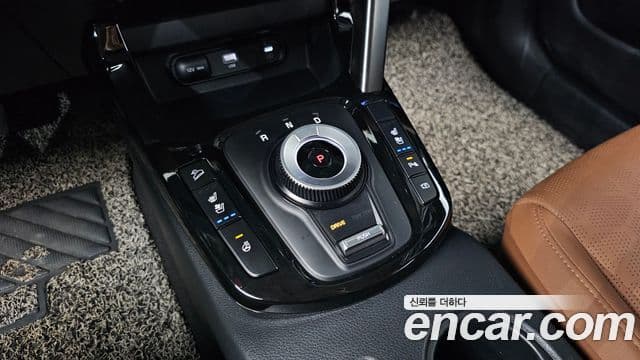 Kia Seltos 2024 — Şəkil 9/20