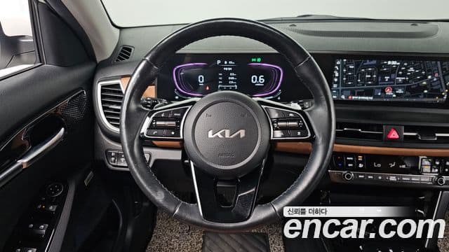 Kia Seltos 2024 — Şəkil 13/20
