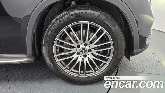 Mercedes-Benz GLC-Class 2024 — ფოტო 14/20