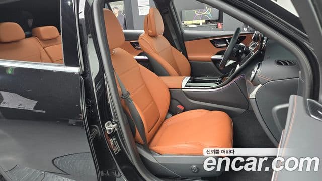 Mercedes-Benz GLC-Class 2024 — ფოტო 19/20