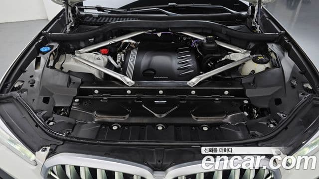 BMW X6 2022 — ფოტო 6/20
