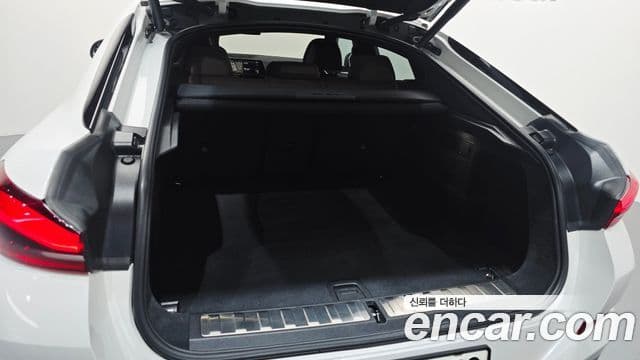 BMW X6 2022 — ფოტო 17/20