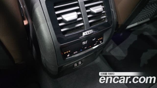 BMW X4 2025 — Şəkil 10/31