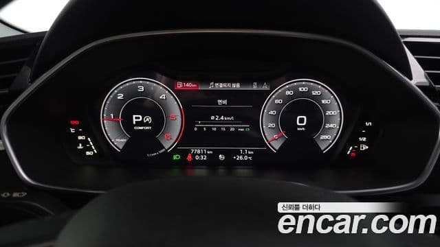 Audi Q3 2020 — ფოტო 8/20