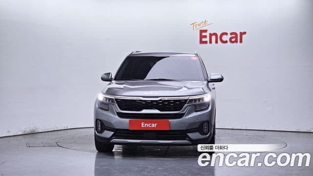Kia Seltos 2022 — ფოტო 3/20